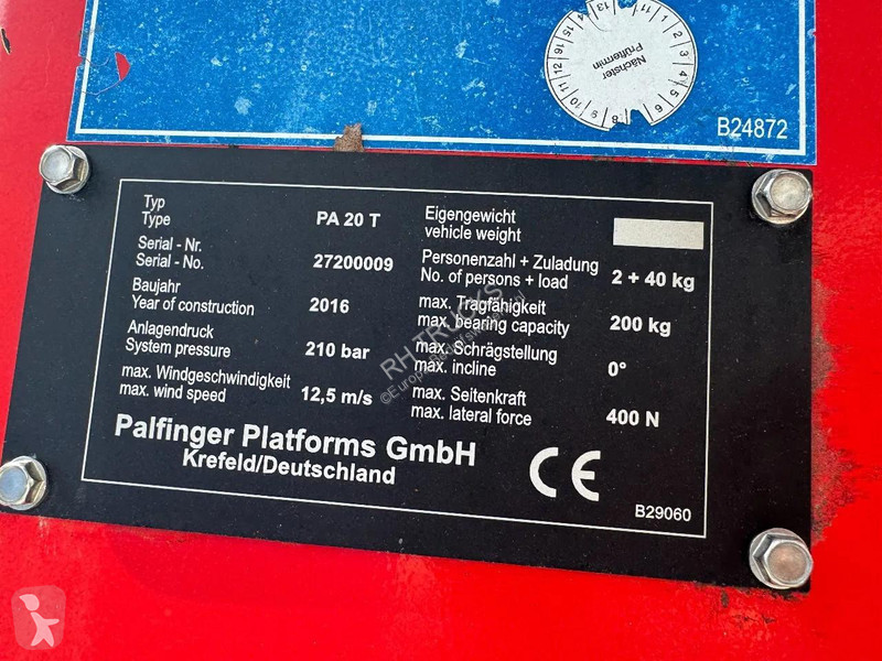 Samochód dostawczy Nissan 35.12 PALFINGER...
