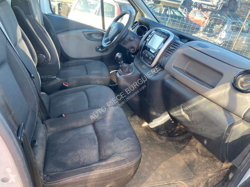 Renault III 1.6 DCi 145 Confort L1H1 / FF814...
