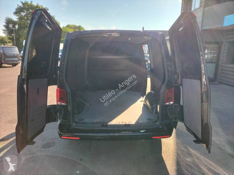 عربة نفعية Volkswagen