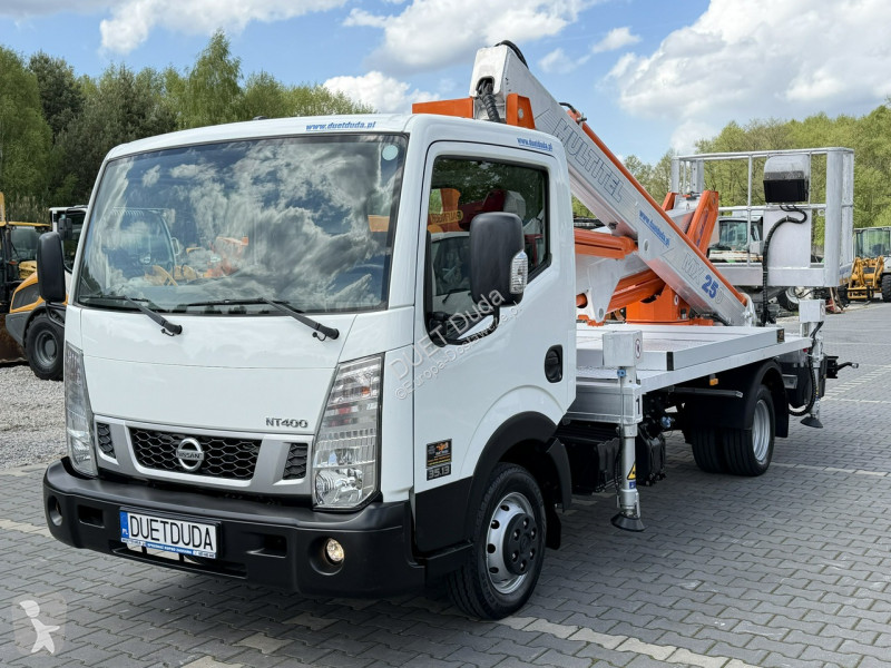 Furgoneta Nissan