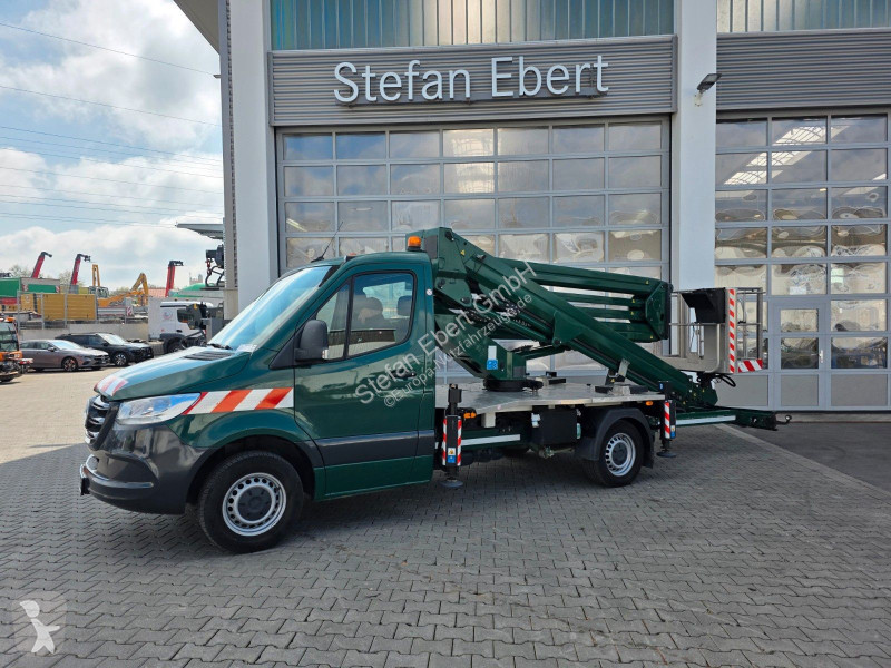 Véhicule utilitaire Mercedes 314 Hubsteiger