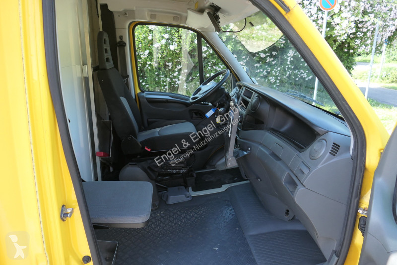 Furgoneta Iveco Daily 35 S11 C30C AUTOMATIK...