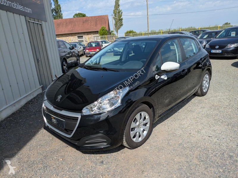 Véhicule utilitaire Peugeot 208 LIKE 1.2I 12V...