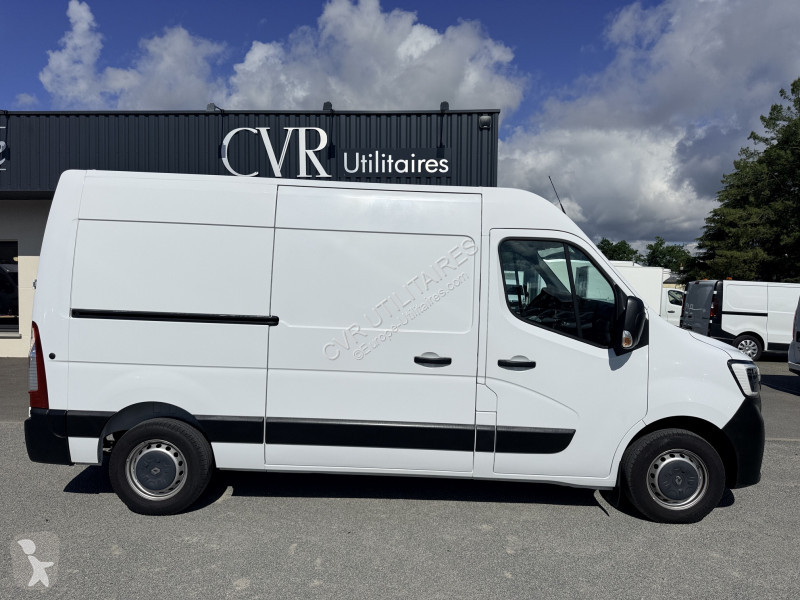 عربة نفعية Renault MASTER III FG F3500 L2H2 2.3...