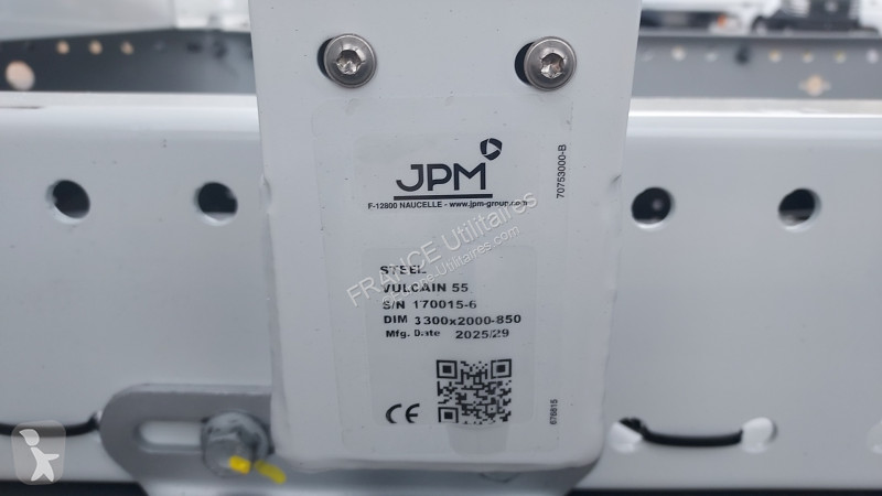 Véhicule utilitaire Iveco DAILY BENNE ACIER JPM...