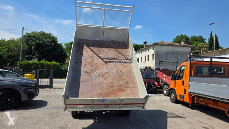Veicolo commerciale Iveco