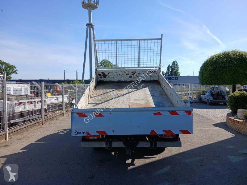 عربة نفعية Iveco 35C13