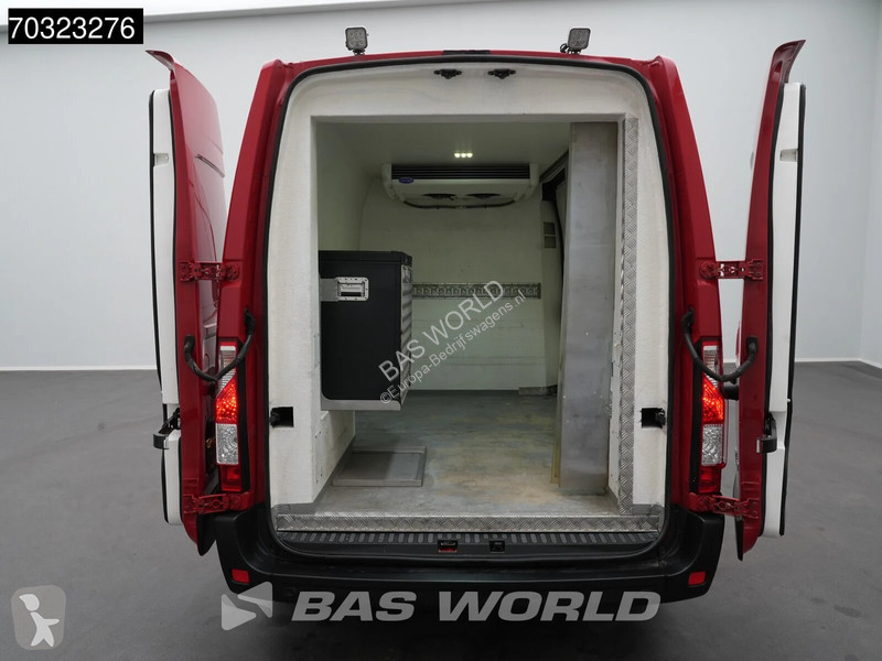 Véhicule utilitaire Renault Koelwagen L2H2...