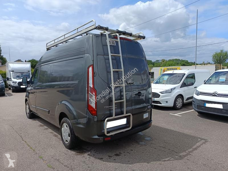 Véhicule utilitaire Ford