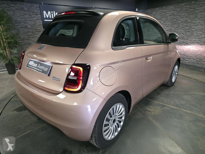 عربة نفعية Fiat 500 Fiat Cabriolet Electrique...