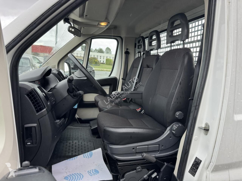 Peugeot  Transporter