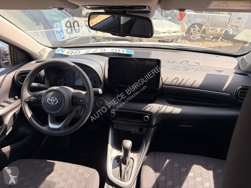 Furgoneta Toyota IV 1.6 Hybride 116 Dynamic /...