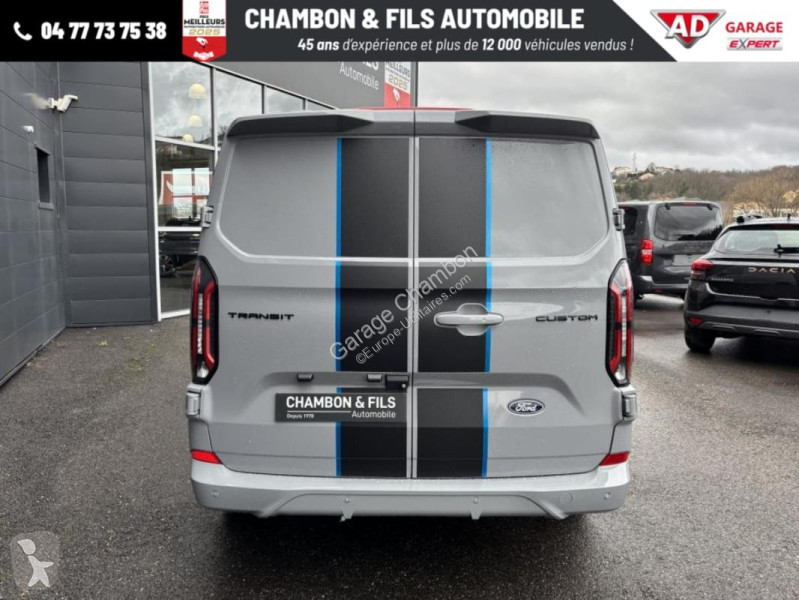 Véhicule utilitaire Ford FOURGON 320 L1H1 2.0...