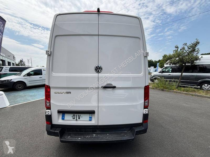 Volkswagen CRAFTER VAN 35 L3H3 2.0 TDI 177 CH van