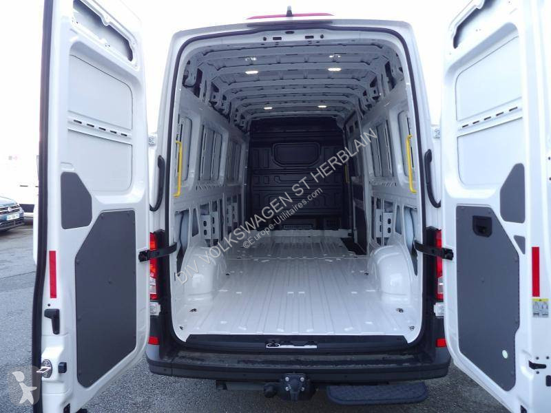 Volkswagen CRAFTER VAN 35 L4H3 14M3 TRAC 2.0...