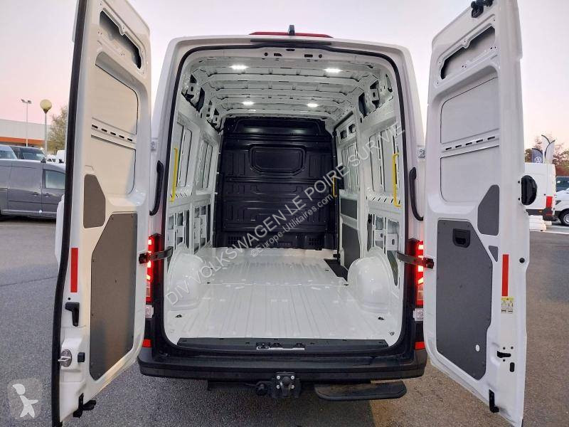 Volkswagen CRAFTER VAN 30 L3H3 2.0 TDI 140 CH...