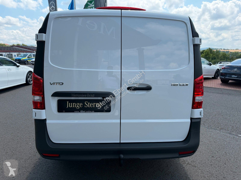 Furgoneta Mercedes Vito  3200 Klima Kamera LED AHK