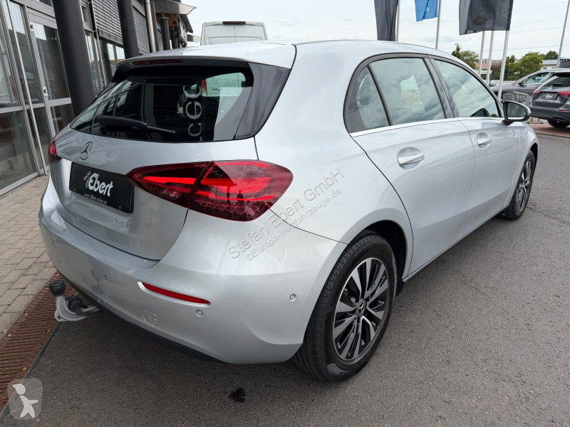 عربة نفعية Mercedes A...