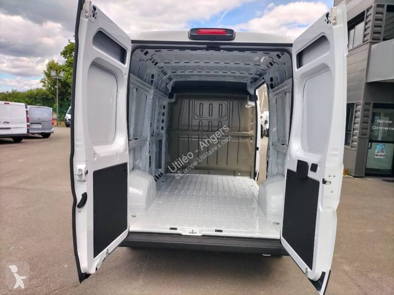 Peugeot  Transporter