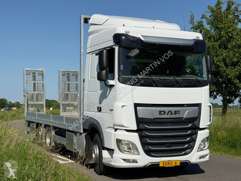 Maskinbæreren DAF 480.26 OPRIJWAGEN XF