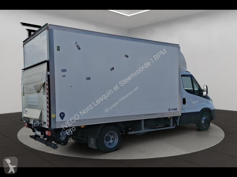 Haszongépjármű Iveco 35C16