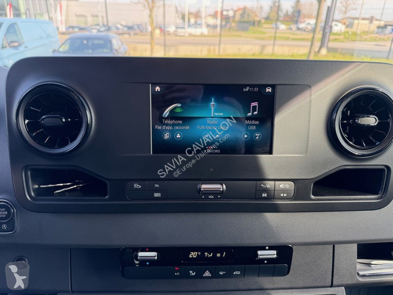 Véhicule utilitaire Mercedes 515 CDI FG 37 3.5T...