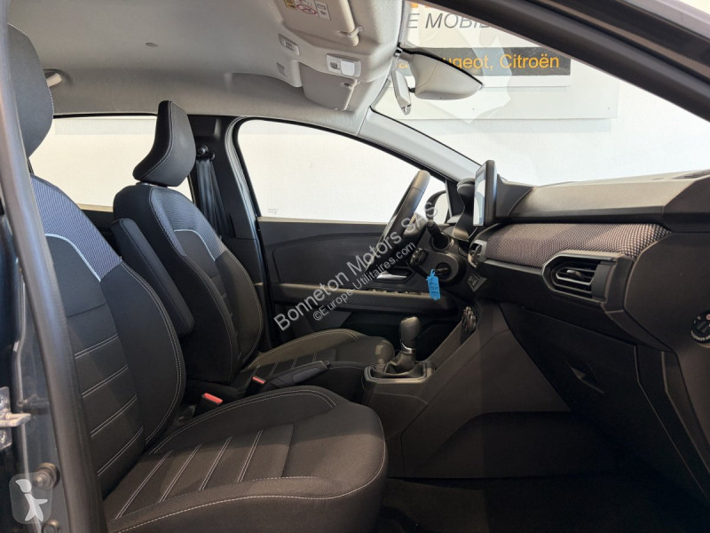 Samochód dostawczy Dacia (3) Expression TCe 90 CVT
