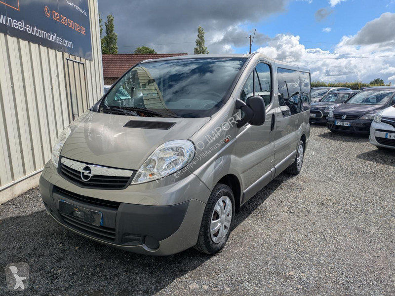 Véhicule utilitaire Opel VIVARO 2.0 CDTI 115CH...