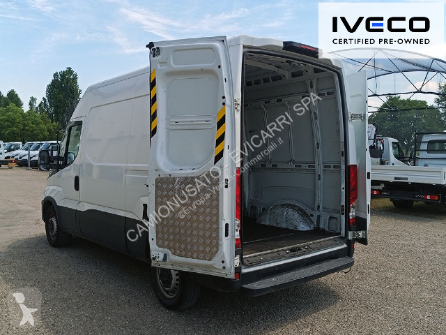 Veicolo commerciale Iveco IVECO DAILY 35S16HA8/V