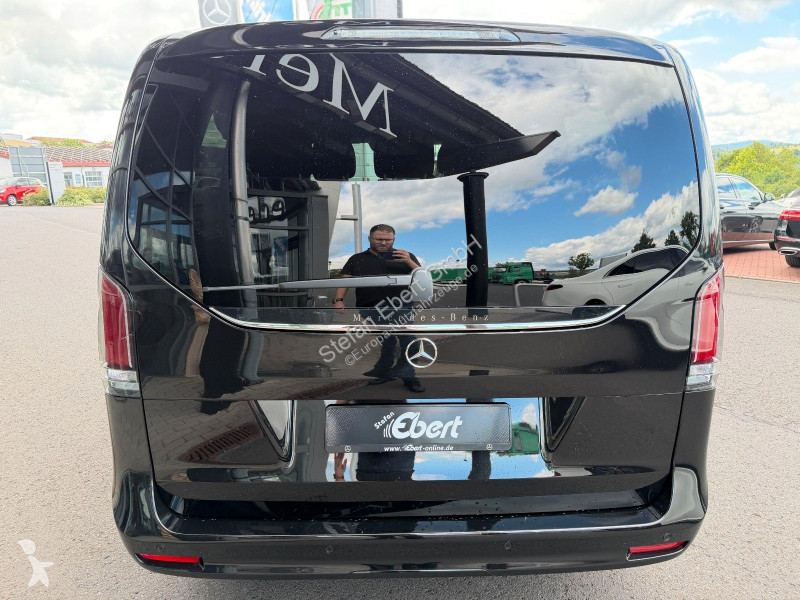Furgoneta Mercedes V  d STYLE LED AHK2,5to...