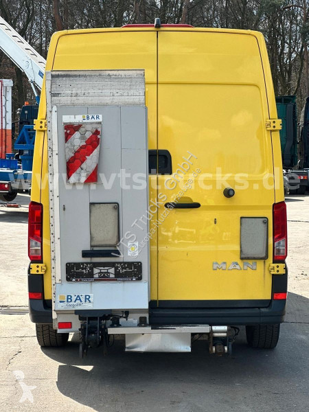 MAN 3.140 4x2 Kastenwagen mit Ladebordwand...