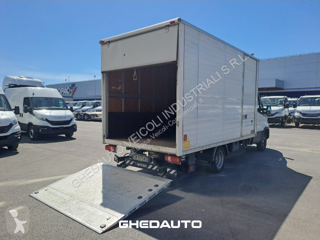 Veicolo commerciale Iveco Daily 35C14H BOX +...