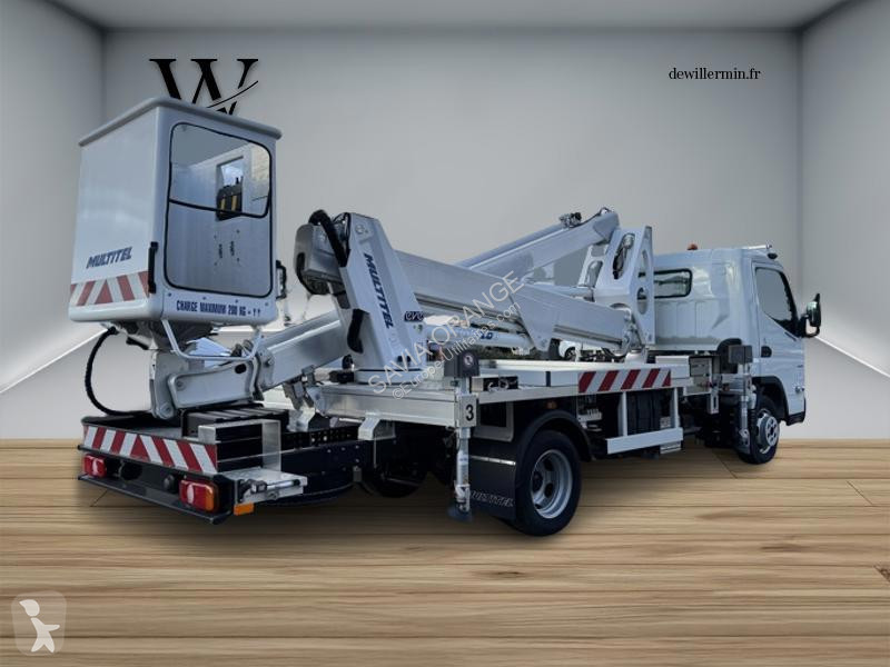 Samochód dostawczy Mitsubishi Fuso 3C13 Nacelle...