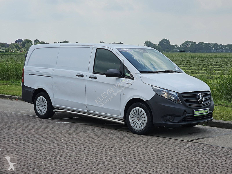 Véhicule utilitaire Mercedes 66Kwh Wltp 292 kms