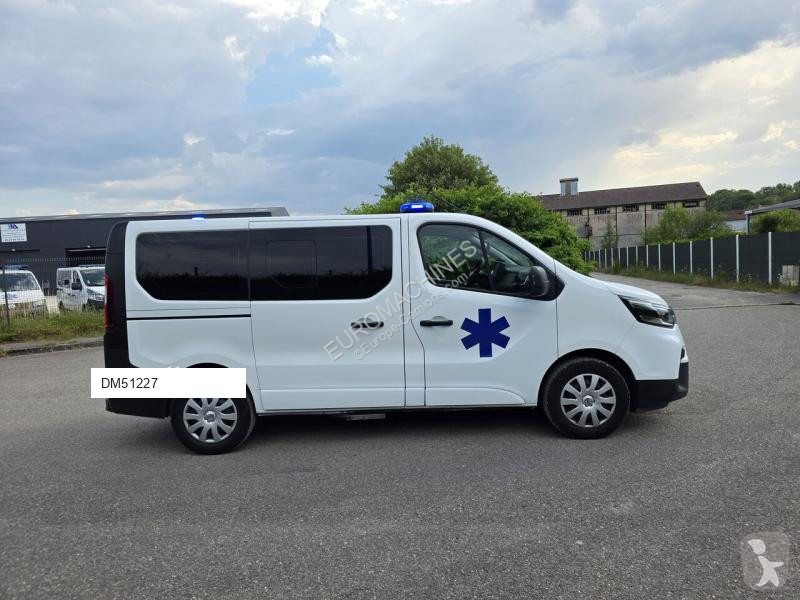 عربة نفعية Nissan PRIMASTAR 2.0 2024