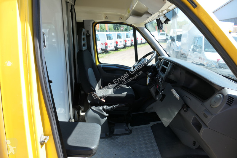Furgoneta Iveco Daily 35 S11 C30C AUTOMATIK...