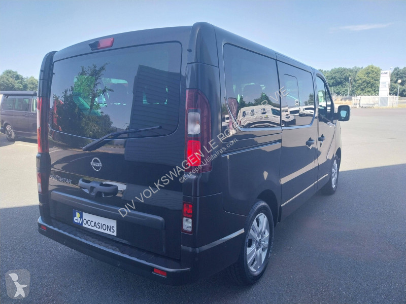 عربة نفعية Nissan Primastar Combi L1H1 3.0t 2.0...