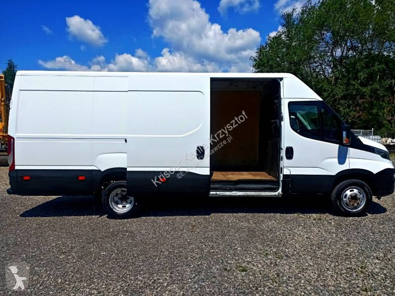 Лекотоварен автомобил Iveco