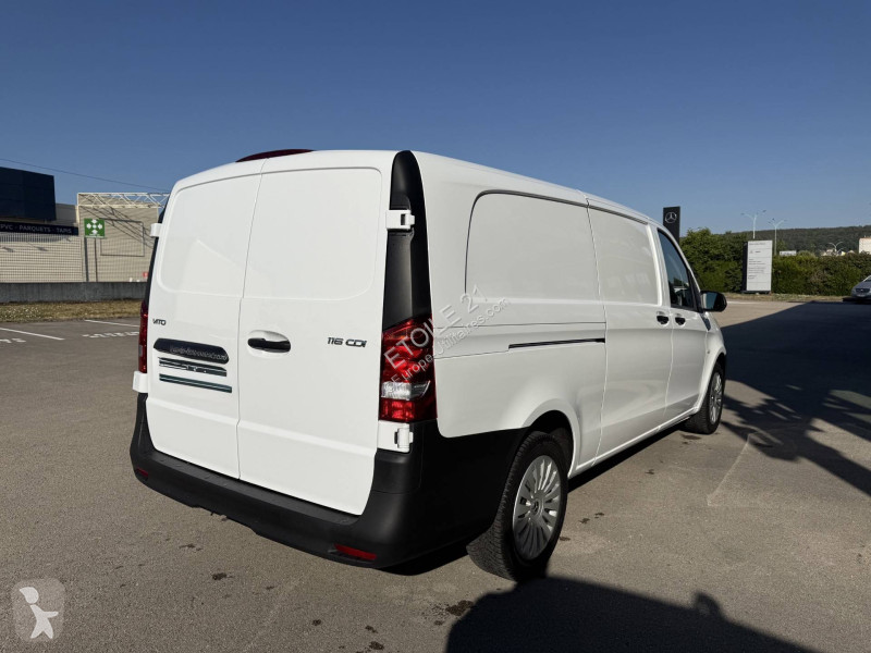 Samochód dostawczy Mercedes VITO FOURGON 116...