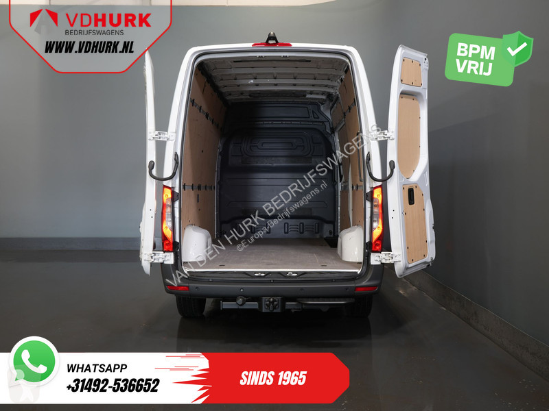 Véhicule utilitaire Mercedes 315 CDI Aut. L2H2...