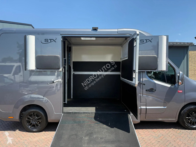 Renault STX S3 Paardenwagen Hengsten uitvoering...