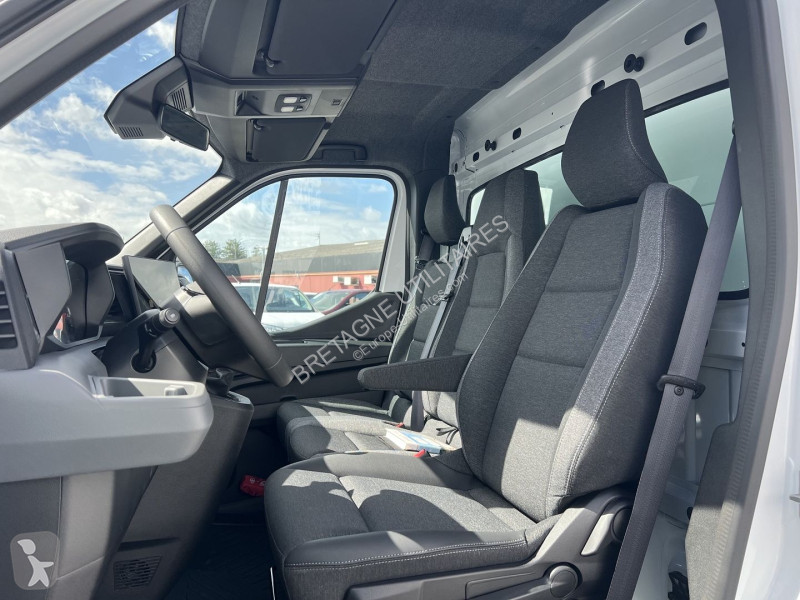 Samochód dostawczy Nissan INTERSTAR CCB BENNE +...
