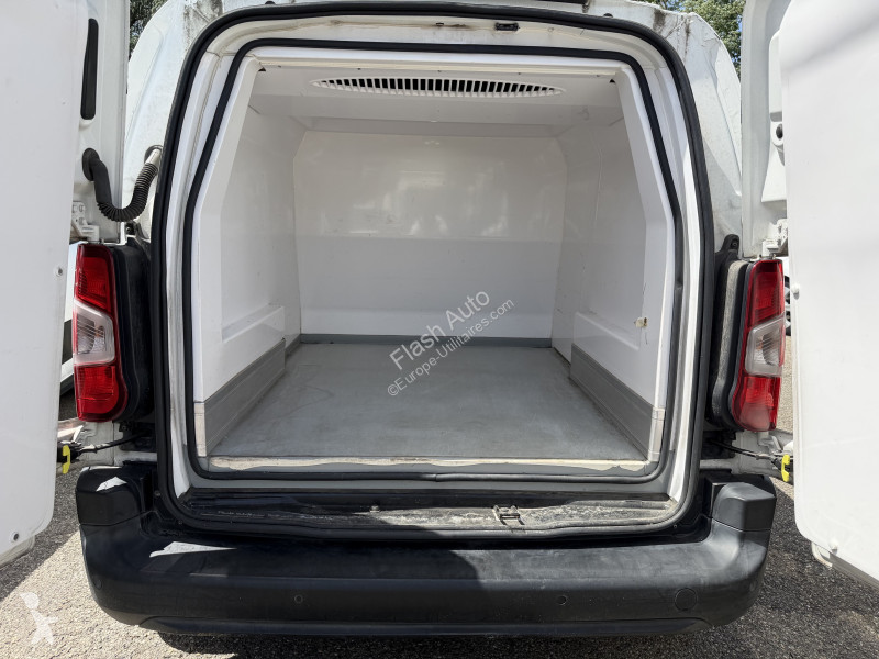 Furgoneta Opel COMBO FRIGO 1.5 100CH PX 12000€ HT