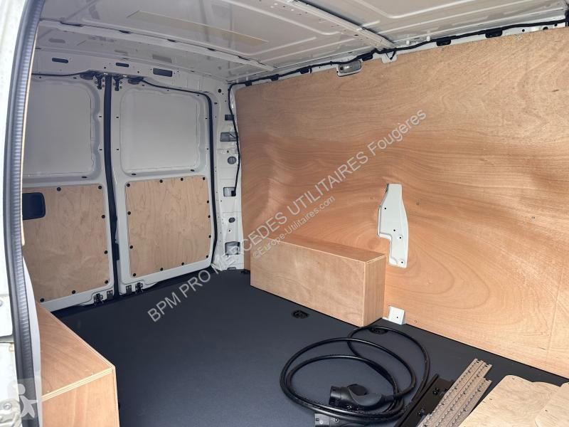 عربة نفعية Mercedes Vito Fg 112 116ch Long...