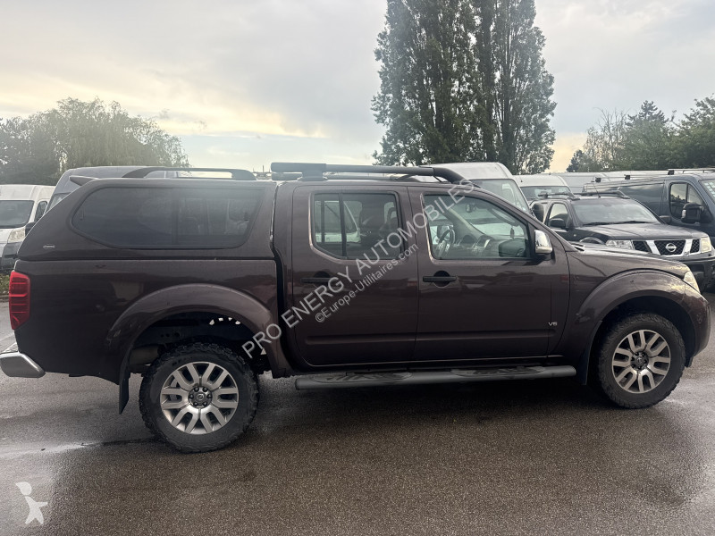 Véhicule utilitaire Nissan NAVARA 3.0 V6 DCI...