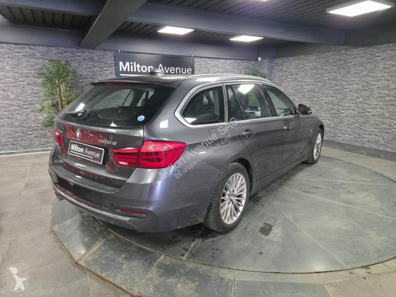 عربة نفعية BMW SERIE 3 320d xDrive Touring...