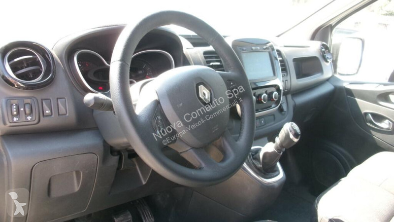 عربة نفعية Renault IV