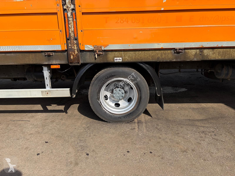 Nyttofordon Mercedes 816 Open Box - Manual...
