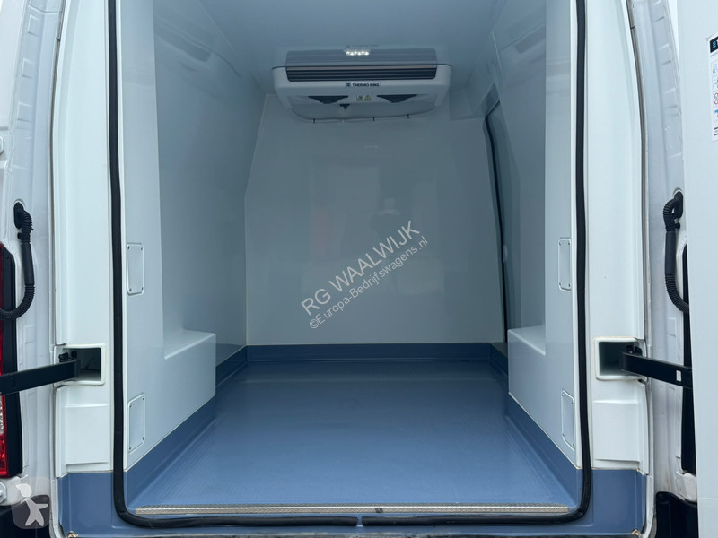 Furgoneta Renault ATP 10-2029 Thermo King