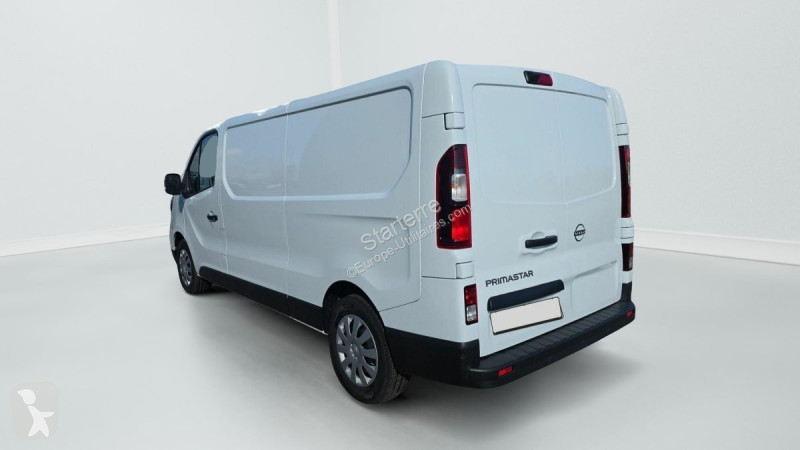 Véhicule utilitaire Nissan PRIASTAR FOURGON